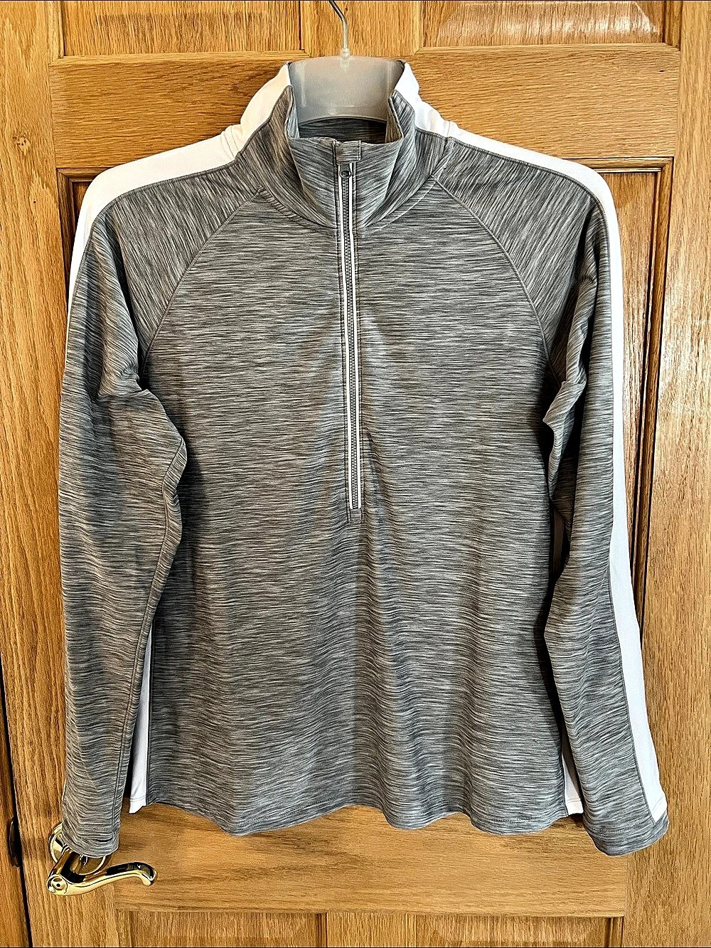 New Balance Gray & White Half-Zip Pullover Size Large - Like New